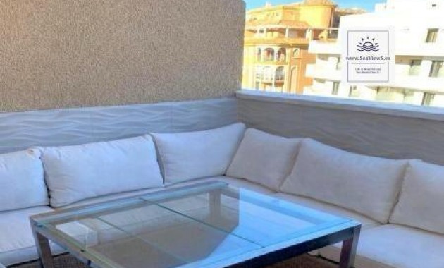 Herverkoop - Penthouse -
Torrevieja - Estacion de autobuses