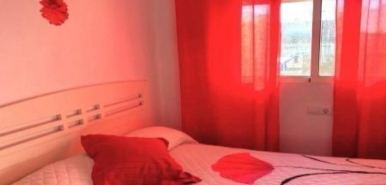 Herverkoop - Penthouse -
Torrevieja - Estacion de autobuses