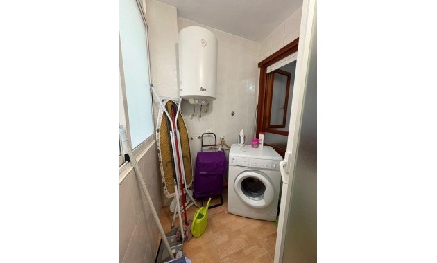 Herverkoop - Appartement / flat -
Torrevieja - Acequion