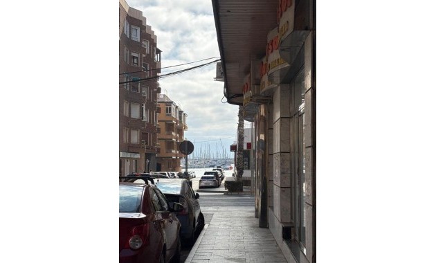 Herverkoop - Appartement / flat -
Torrevieja - Acequion