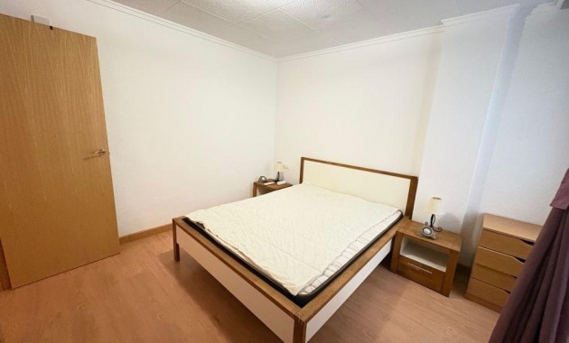 Herverkoop - Appartement / flat -
Torrevieja - Acequion