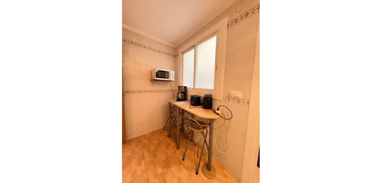 Herverkoop - Appartement / flat -
Torrevieja - Acequion