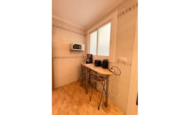 Herverkoop - Appartement / flat -
Torrevieja - Acequion