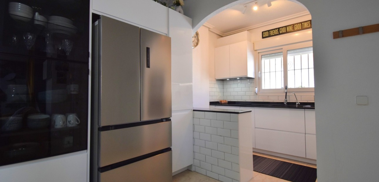 Herverkoop - Quad Villa -
Orihuela Costa - Playa Flamenca