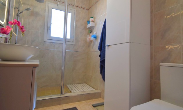 Herverkoop - Quad Villa -
Orihuela Costa - Playa Flamenca