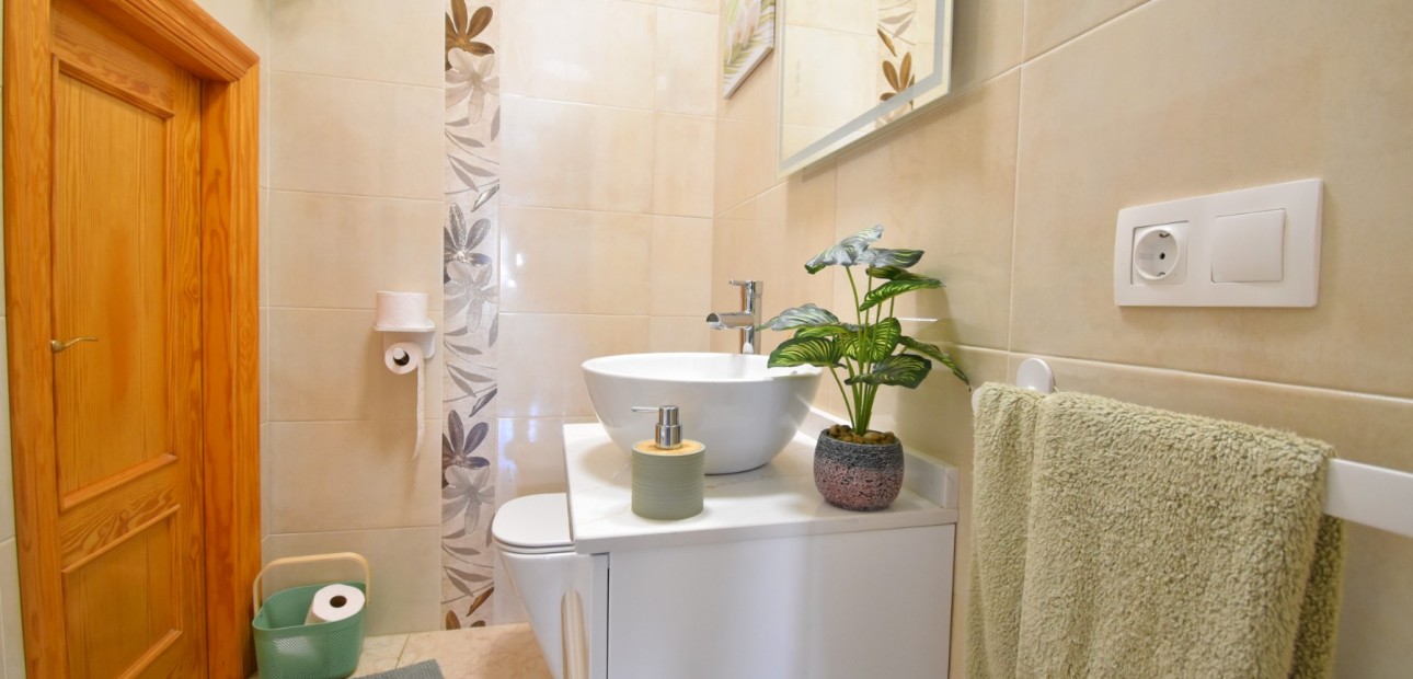 Herverkoop - Quad Villa -
Orihuela Costa - Playa Flamenca