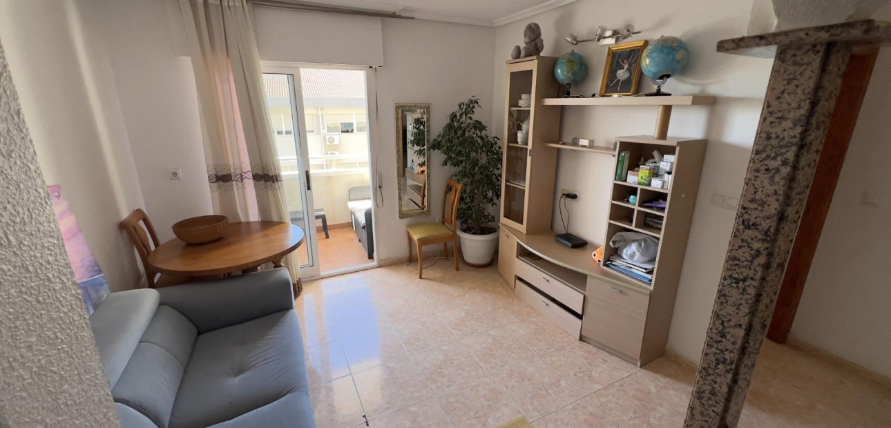 Herverkoop - Appartement / flat -
Torrevieja - torrevieja