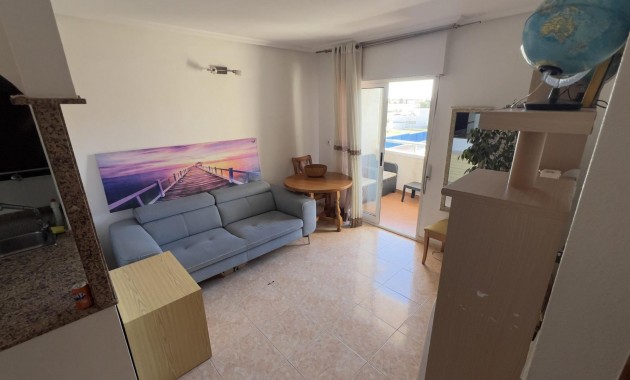 Herverkoop - Appartement / flat -
Torrevieja - torrevieja