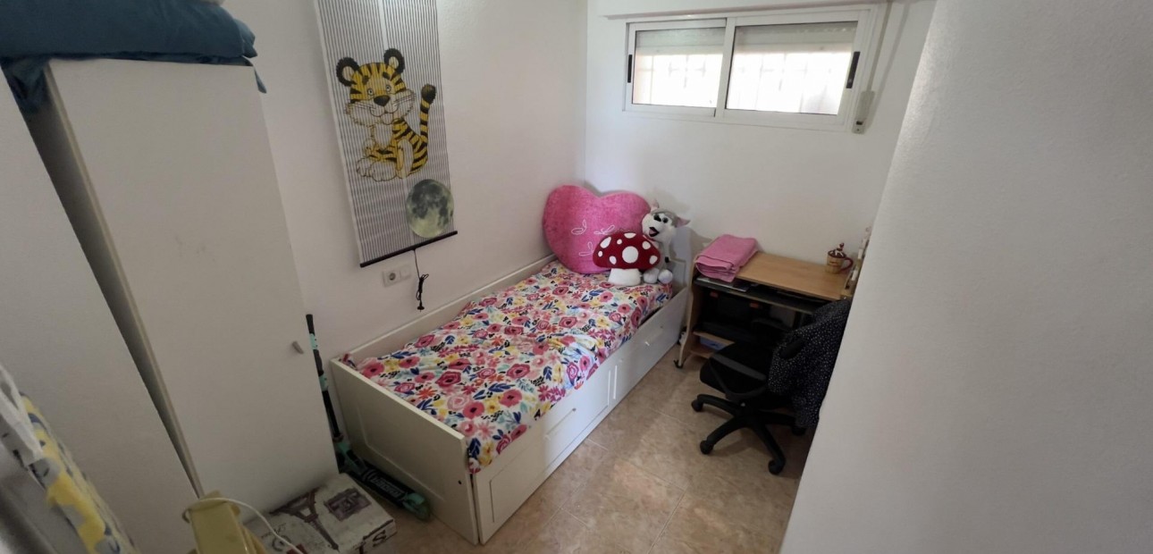 Herverkoop - Appartement / flat -
Torrevieja - torrevieja