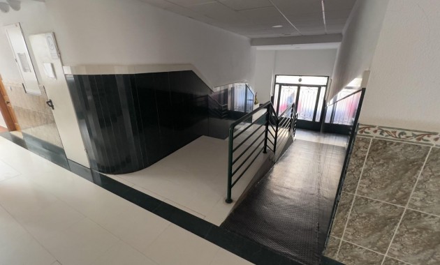 Herverkoop - Appartement / flat -
Torrevieja - torrevieja