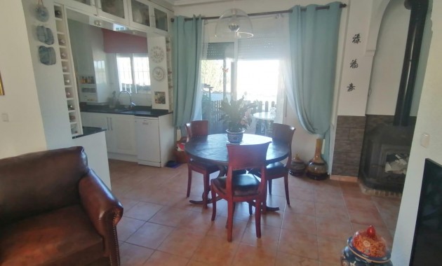 Herverkoop - Villa -
San Miguel de Salinas - Centro