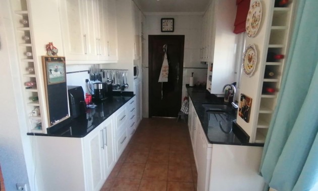 Herverkoop - Villa -
San Miguel de Salinas - Centro