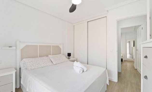 Herverkoop - Terraced house -
Orihuela Costa - Punta Prima