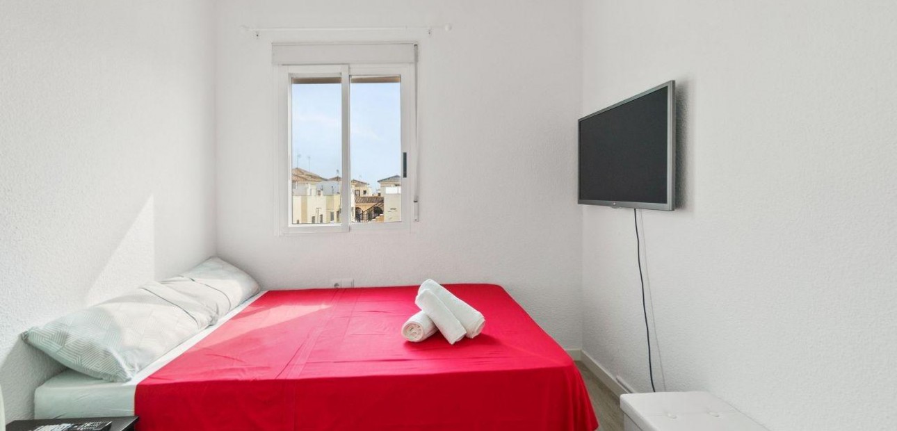 Herverkoop - Terraced house -
Orihuela Costa - Punta Prima