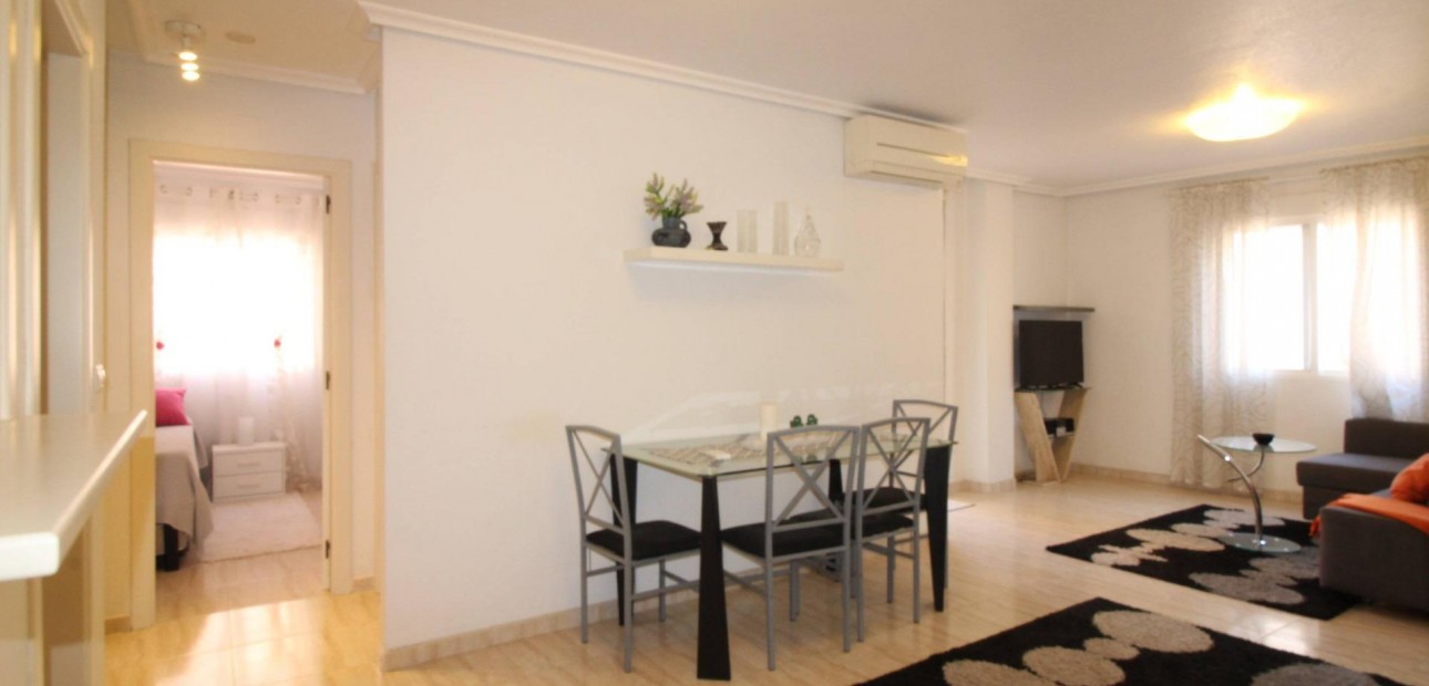 Venta - Apartamento / piso -
Torrevieja - torrevieja