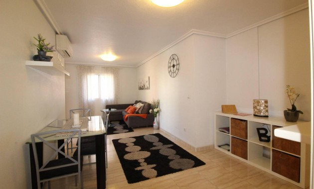 Venta - Apartamento / piso -
Torrevieja - torrevieja