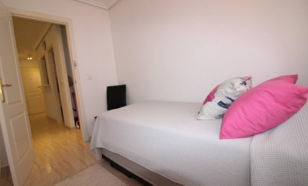 Venta - Apartamento / piso -
Torrevieja - torrevieja