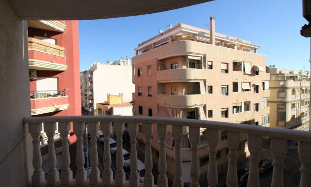 Venta - Apartamento / piso -
Torrevieja - torrevieja