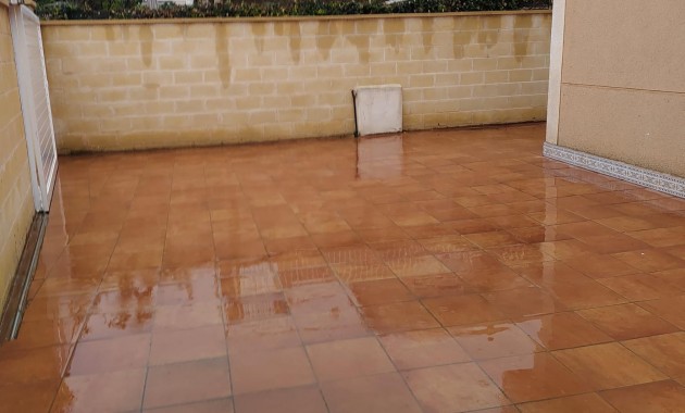 Herverkoop - duplex -
Torrevieja - Carrefour