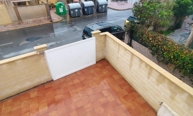 Herverkoop - duplex -
Torrevieja - Carrefour