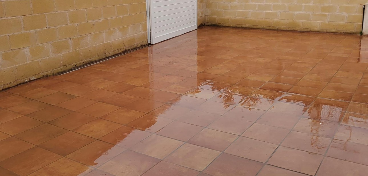 Herverkoop - duplex -
Torrevieja - Carrefour