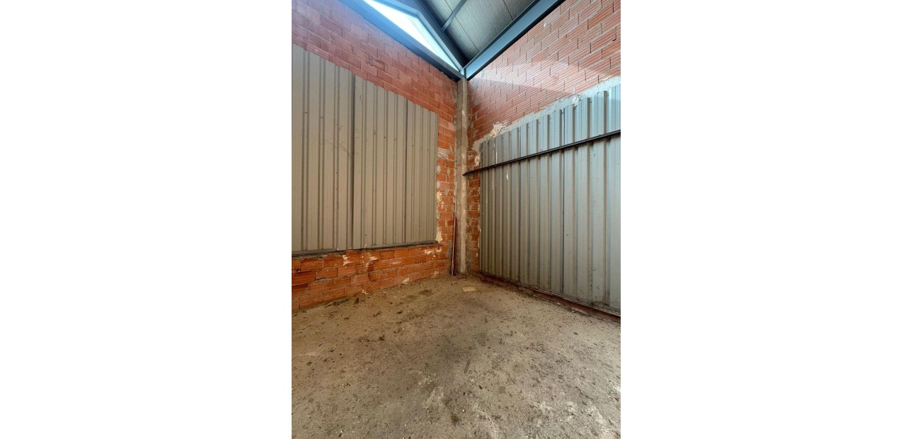 Herverkoop - Commercial Unit -
Algorfa - Comunidad valenciana