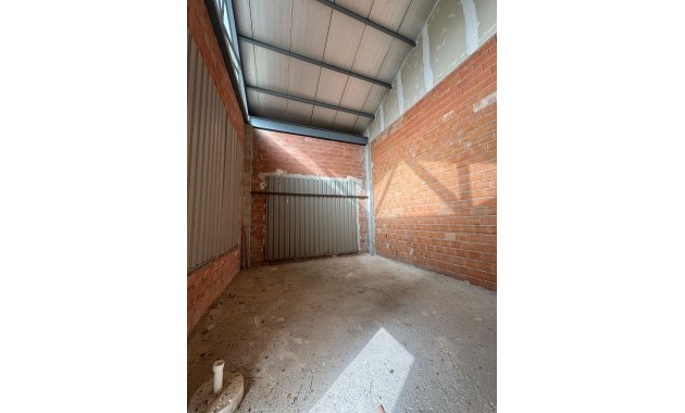 Herverkoop - Commercial Unit -
Algorfa - Comunidad valenciana