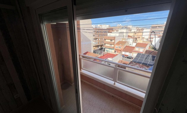 Herverkoop - Appartement / flat -
Torrevieja - torrevieja