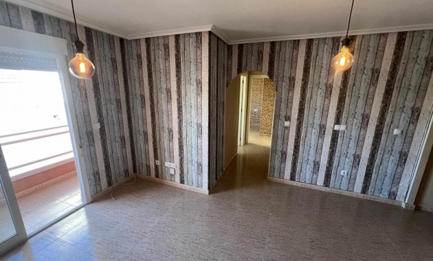 Herverkoop - Appartement / flat -
Torrevieja - torrevieja