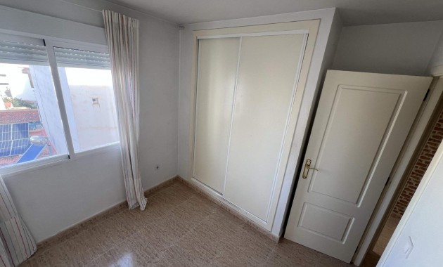 Herverkoop - Appartement / flat -
Torrevieja - torrevieja