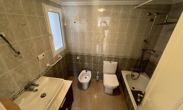 Herverkoop - Appartement / flat -
Torrevieja - torrevieja