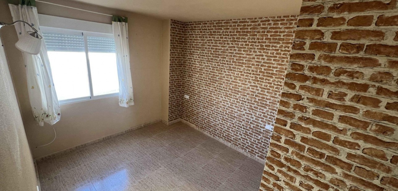 Herverkoop - Appartement / flat -
Torrevieja - torrevieja