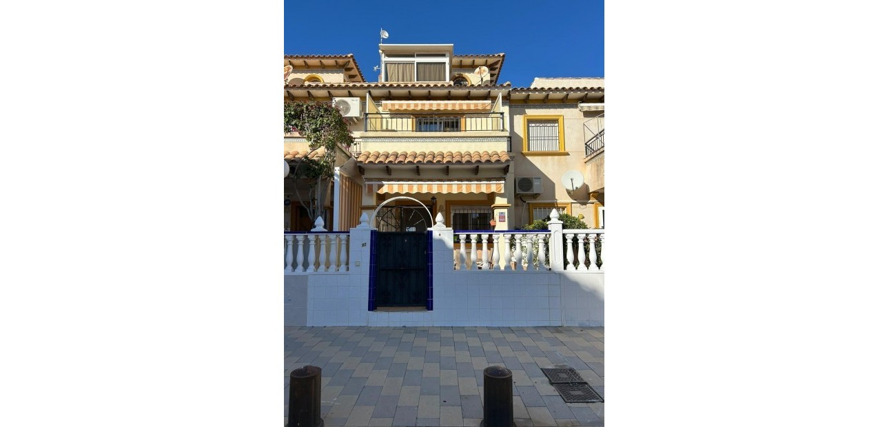 Herverkoop - duplex -
Orihuela Costa - La Ciñuelica