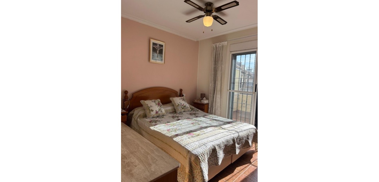 Herverkoop - duplex -
Orihuela Costa - La Ciñuelica