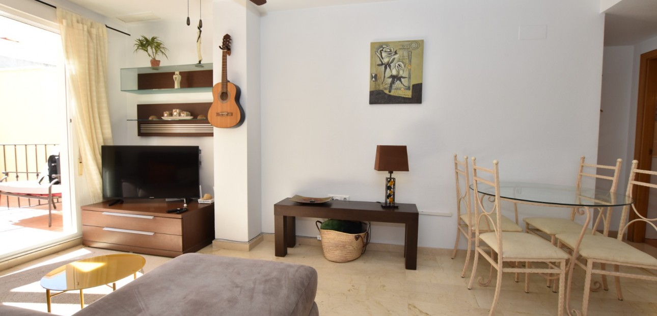 Herverkoop - Appartement / flat -
Algorfa - Algorfa - Village