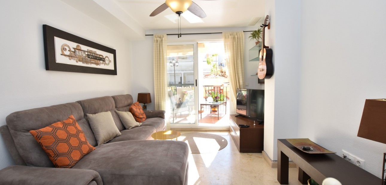 Herverkoop - Appartement / flat -
Algorfa - Algorfa - Village