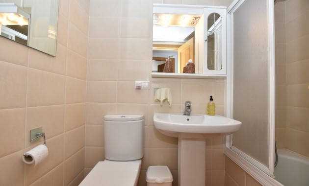 Herverkoop - Appartement / flat -
Algorfa - Algorfa - Village