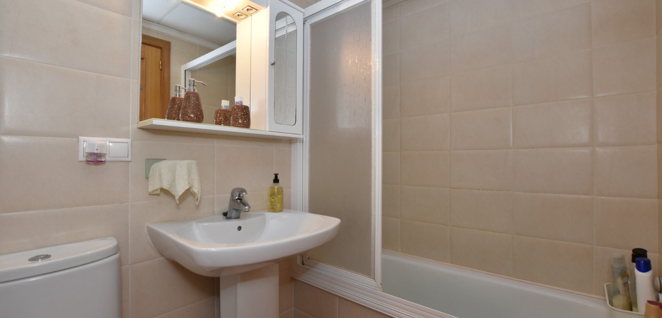 Herverkoop - Appartement / flat -
Algorfa - Algorfa - Village