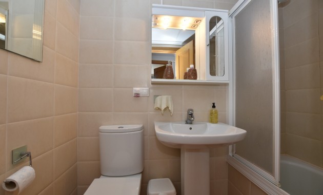 Herverkoop - Appartement / flat -
Algorfa - Algorfa - Village