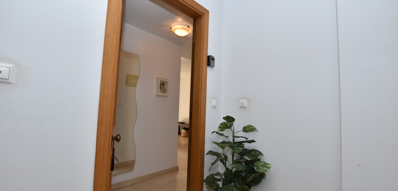 Herverkoop - Appartement / flat -
Algorfa - Algorfa - Village