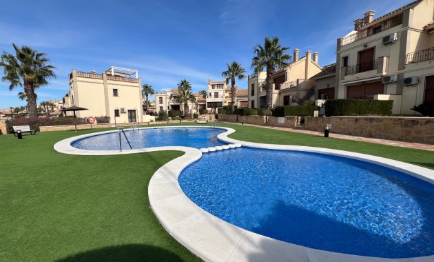 Herverkoop - Bungalow -
Algorfa - La Finca Golf Resort