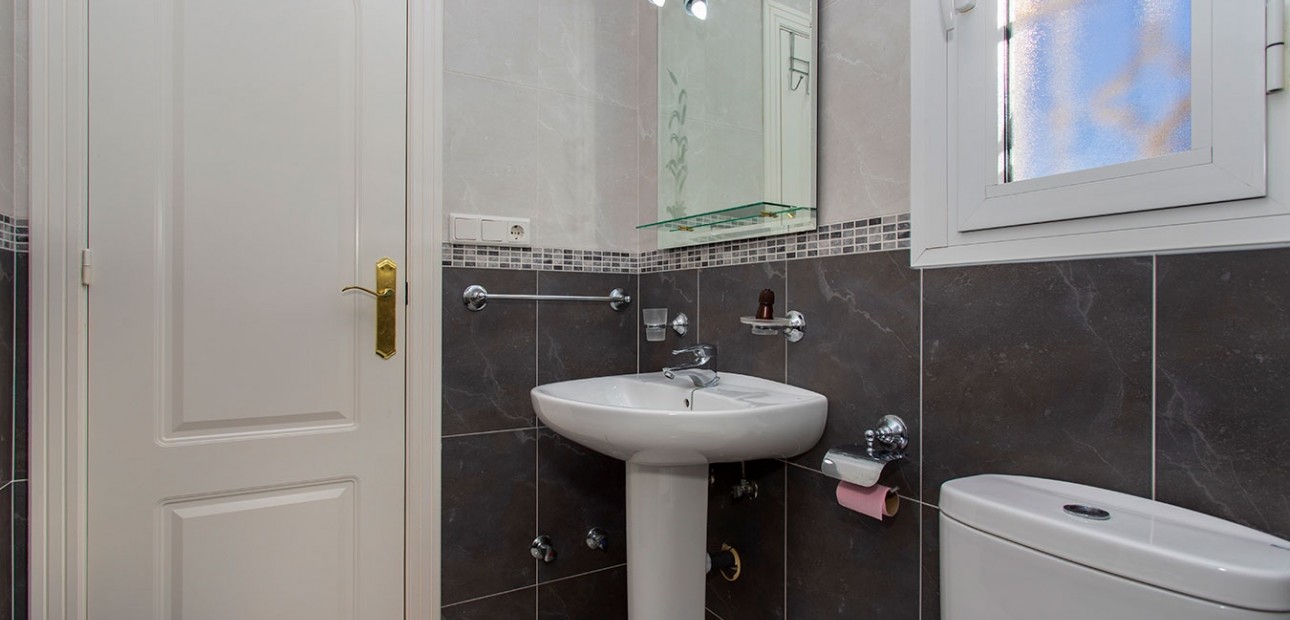 Herverkoop - Detached Villa -
Benimar - Rojales Hills