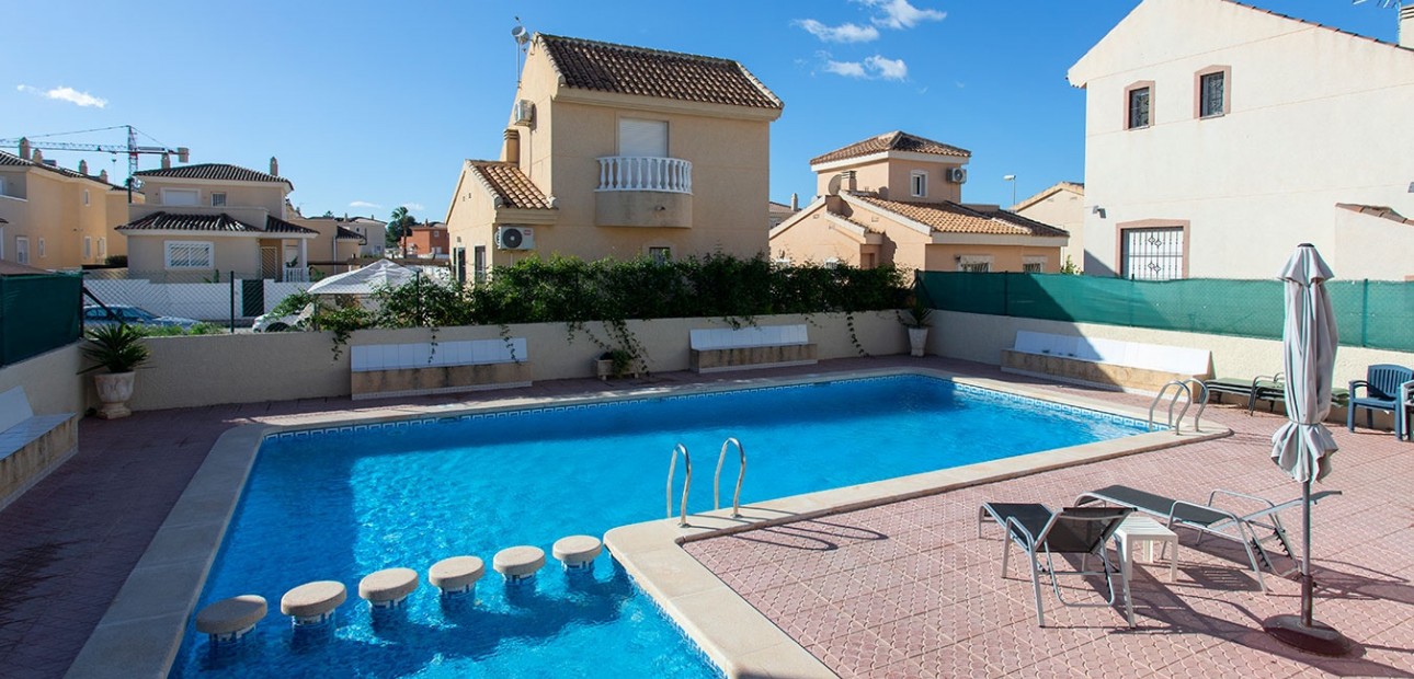 Herverkoop - Detached Villa -
Benimar - Rojales Hills