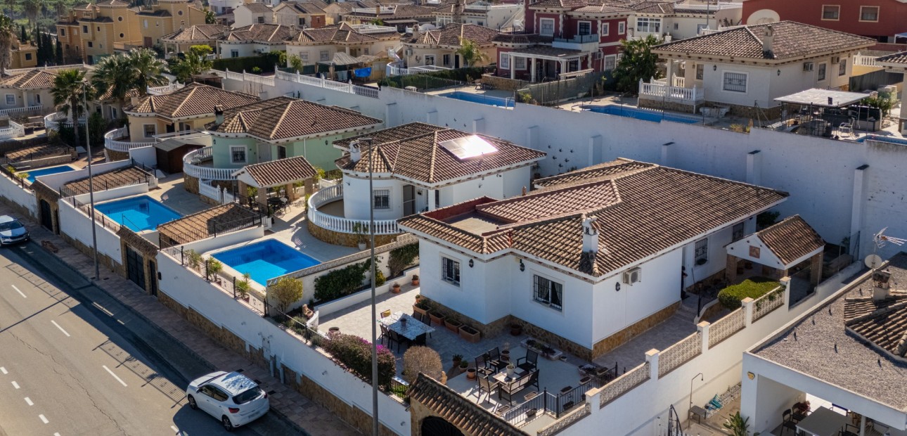 Herverkoop - Detached Villa -
Bigastro - Villas Andrea
