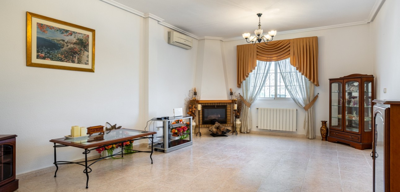 Herverkoop - Detached Villa -
Bigastro - Villas Andrea