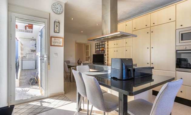 Herverkoop - Detached Villa -
Bigastro - Villas Andrea