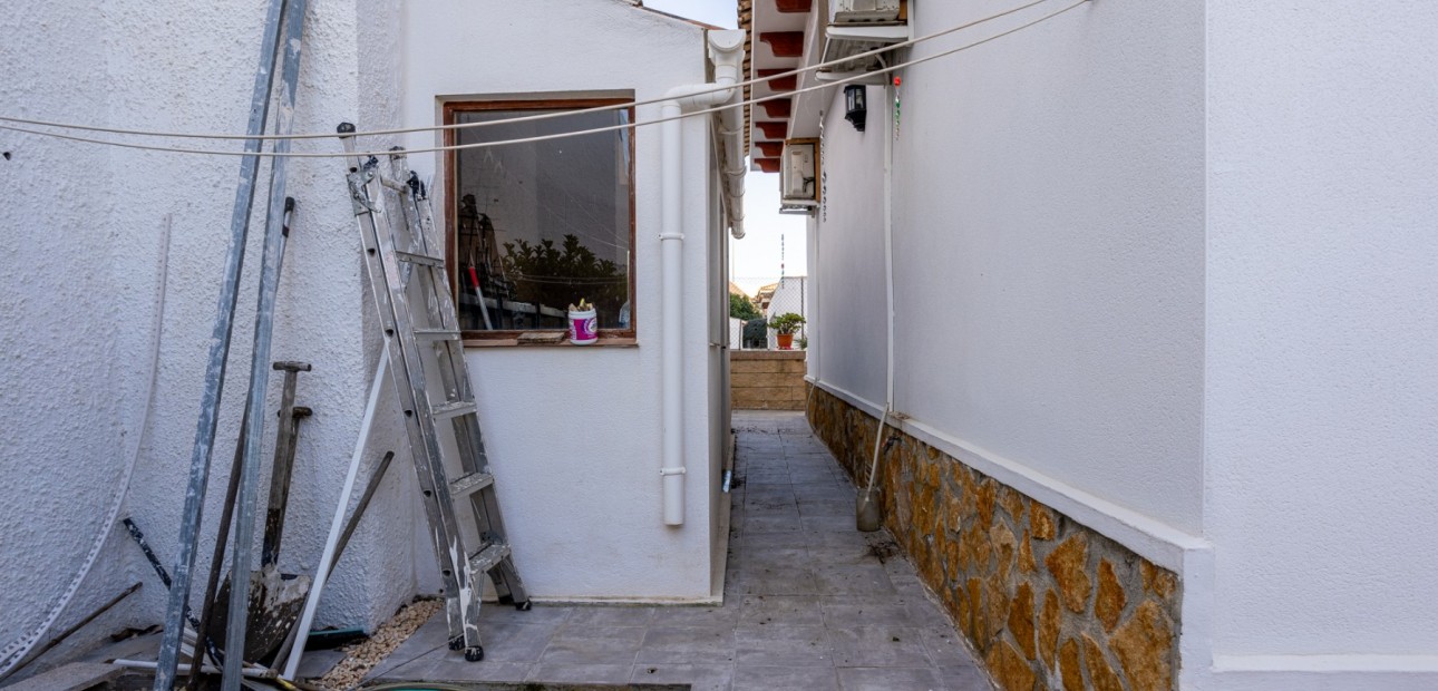 Herverkoop - Detached Villa -
Bigastro - Villas Andrea