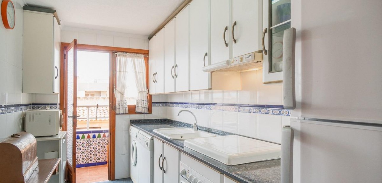 Herverkoop - Penthouse -
Torrevieja - Playa de los Naufragos