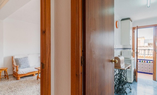 Herverkoop - Penthouse -
Torrevieja - Playa de los Naufragos