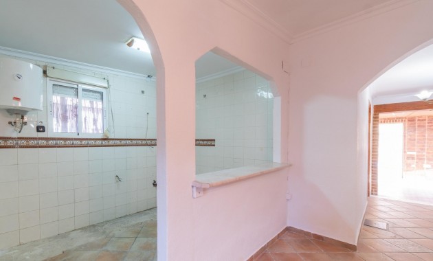 Herverkoop - Villa -
Torrevieja - Los altos